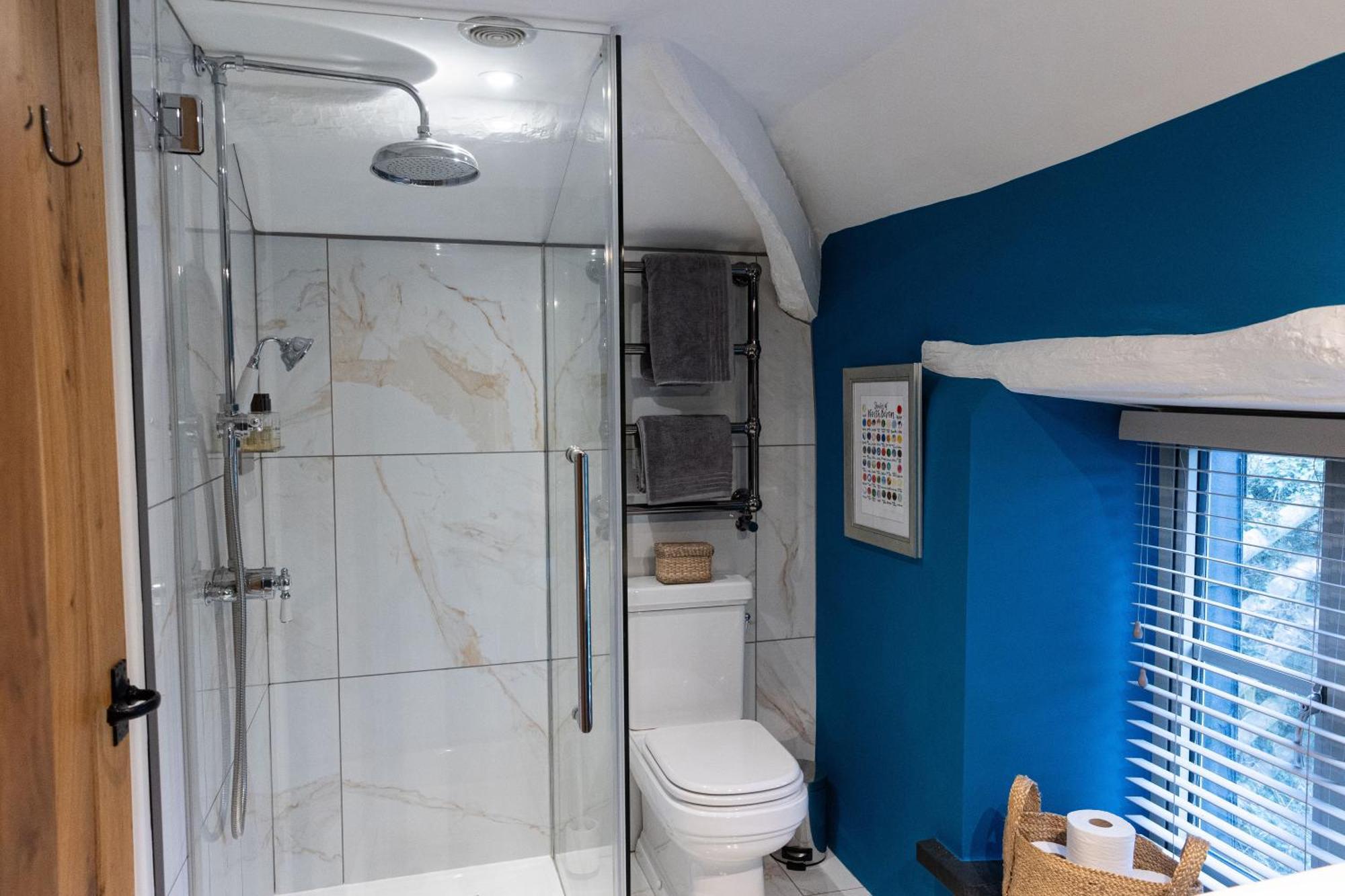 West Lyn Farm B&B And Shepherd Hut Линтон Экстерьер фото